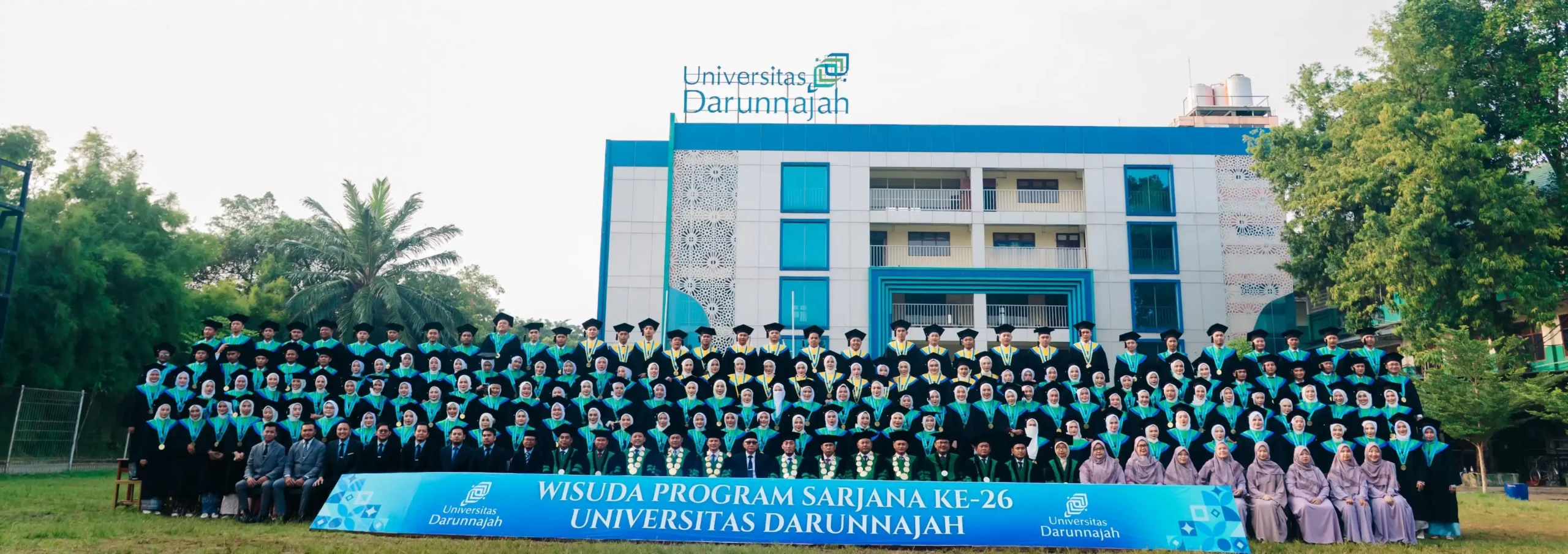 Wisuda UDN