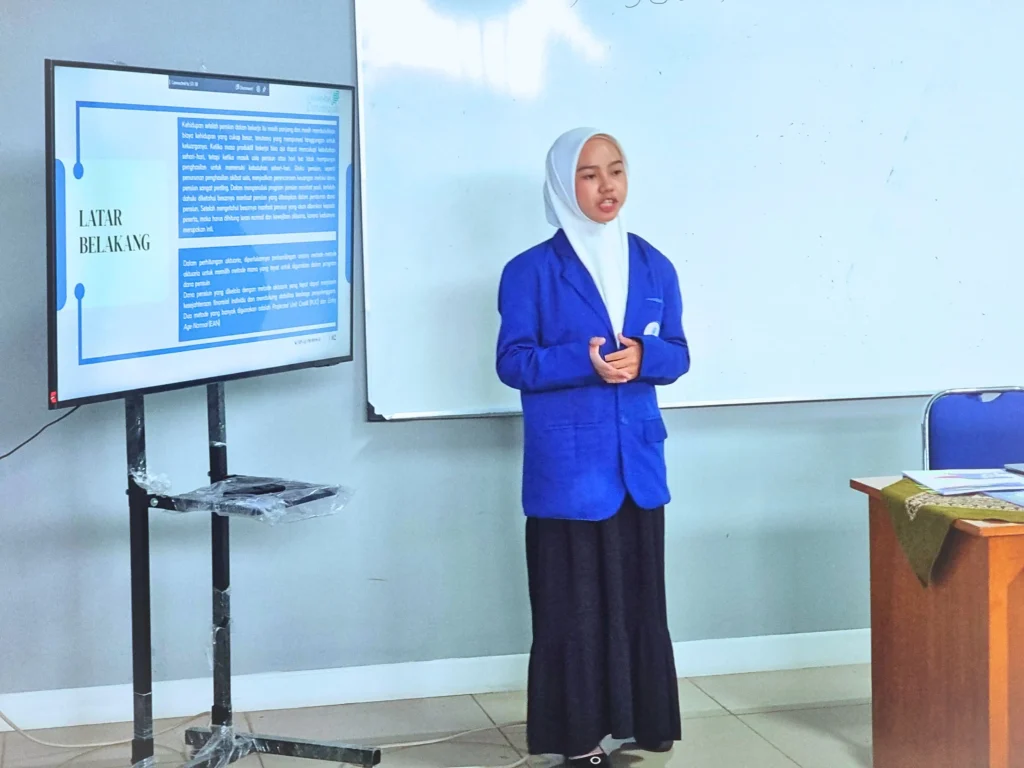 Presentasi Seminar Proposal Penelitian Mahasiswa Program Studi Sains Aktuaria
